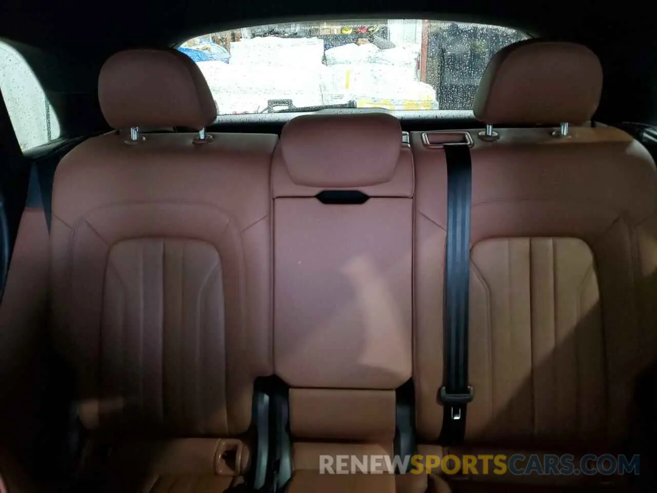 10 Photograph of a damaged car WA1AAAFY1M2111830 AUDI Q5 2021