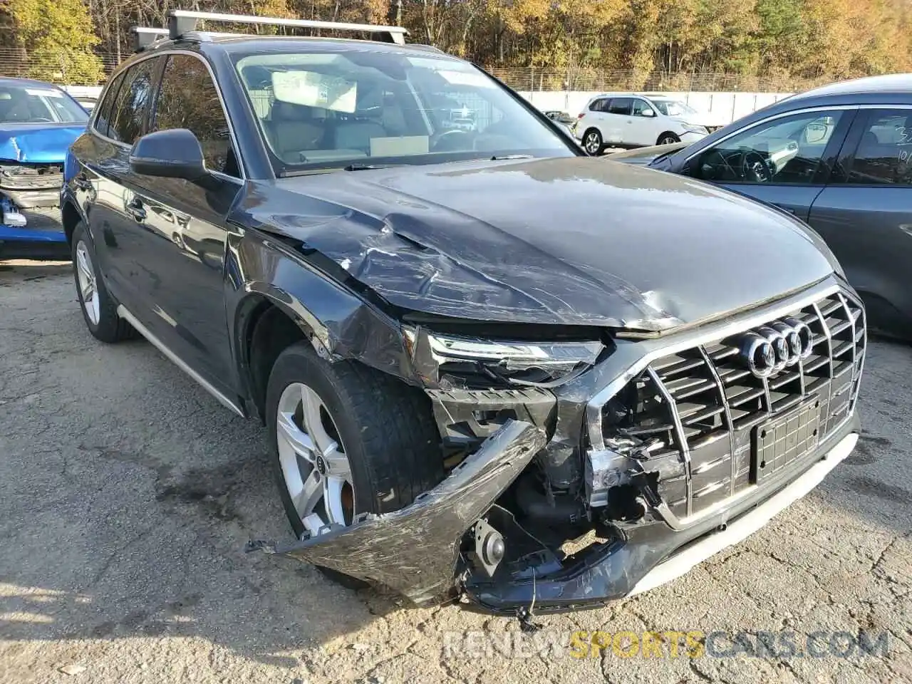 4 Photograph of a damaged car WA1AAAFY2M2003104 AUDI Q5 2021