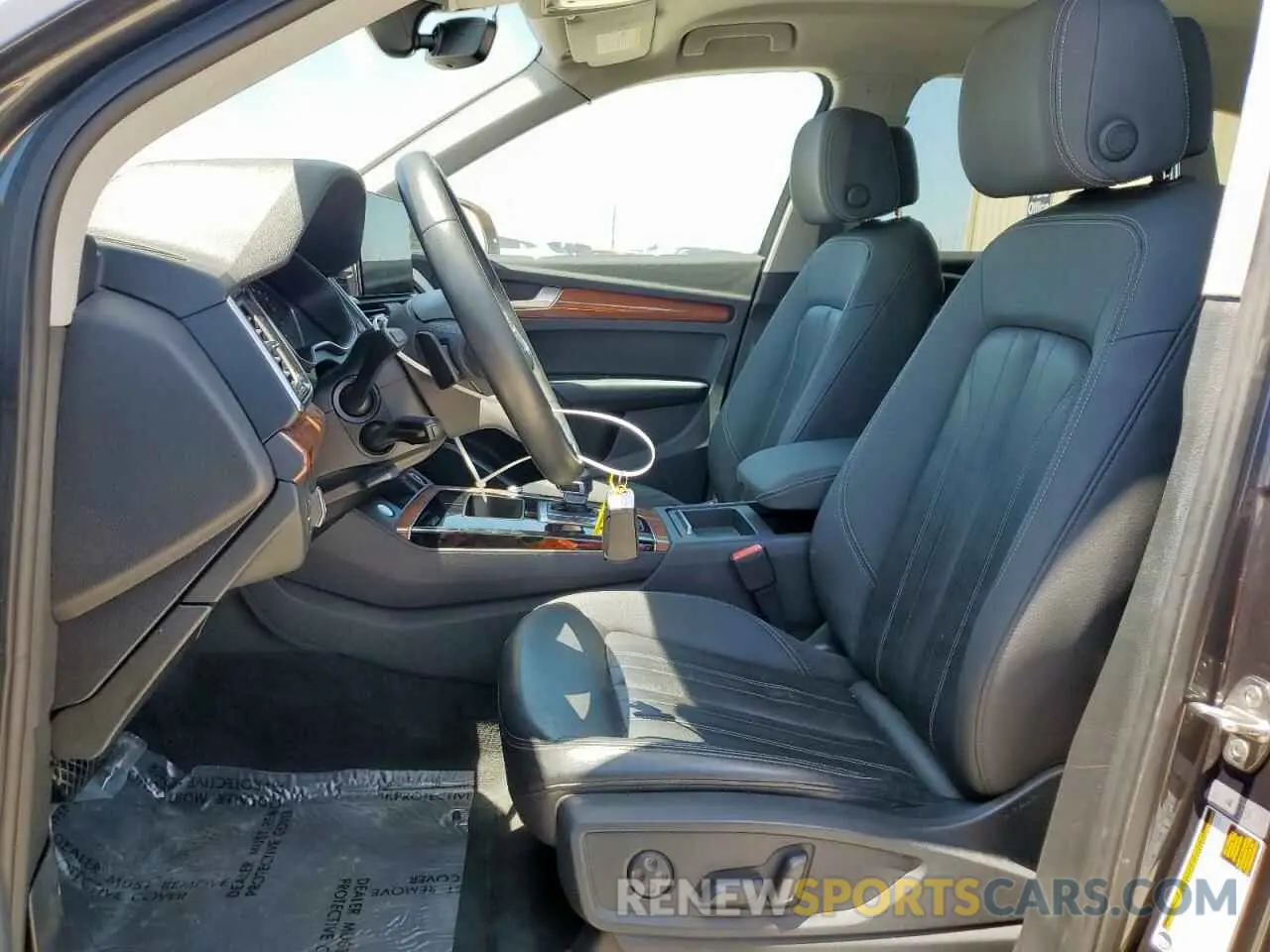 7 Photograph of a damaged car WA1AAAFY2M2004785 AUDI Q5 2021