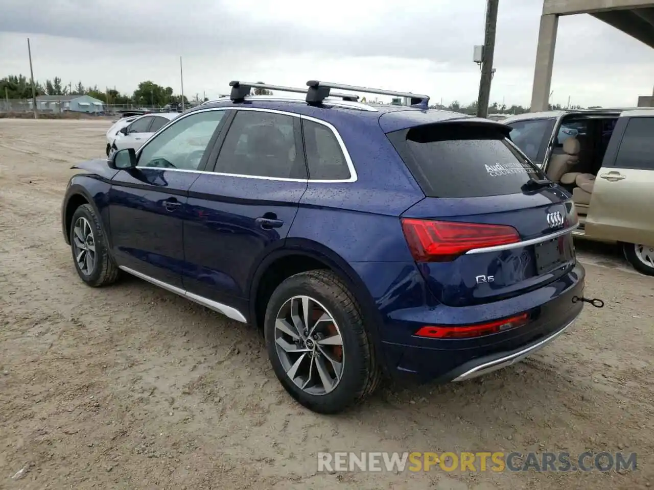 3 Photograph of a damaged car WA1AAAFY2M2076828 AUDI Q5 2021