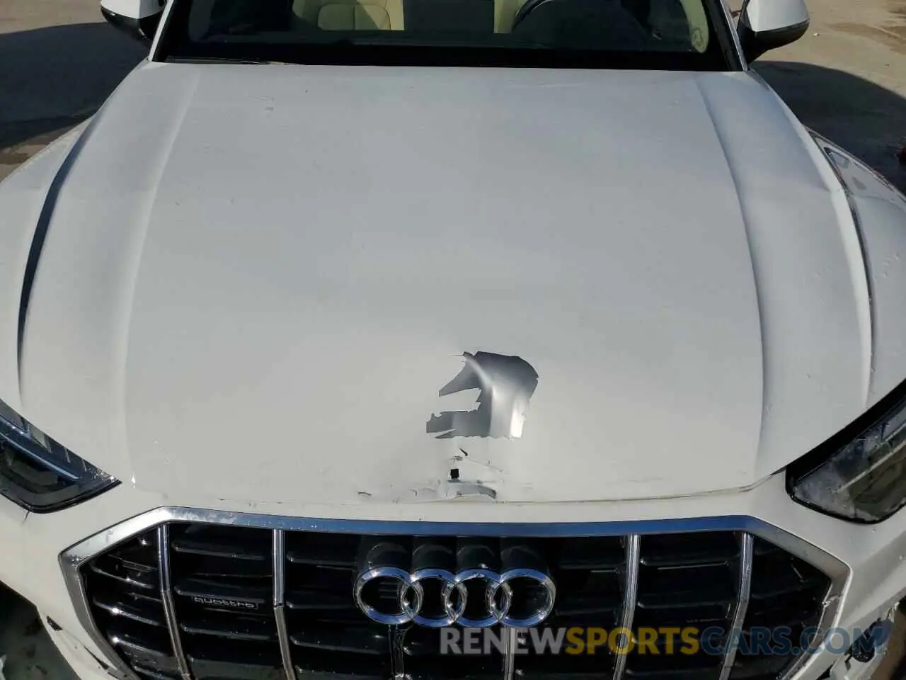 12 Photograph of a damaged car WA1AAAFY2M2087554 AUDI Q5 2021