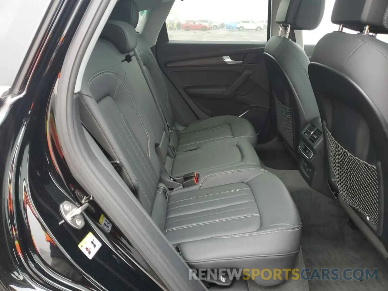 11 Photograph of a damaged car WA1AAAFY2M2107429 AUDI Q5 2021