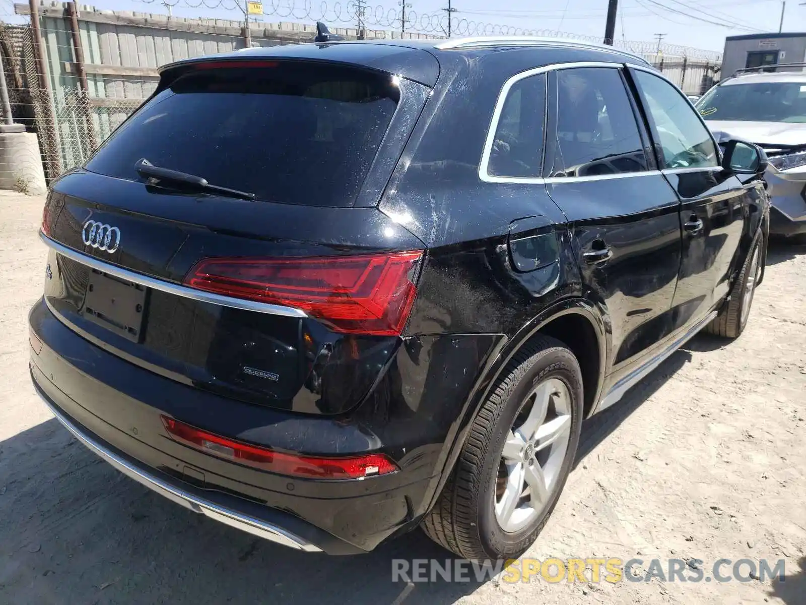 4 Photograph of a damaged car WA1AAAFY3M2005265 AUDI Q5 2021