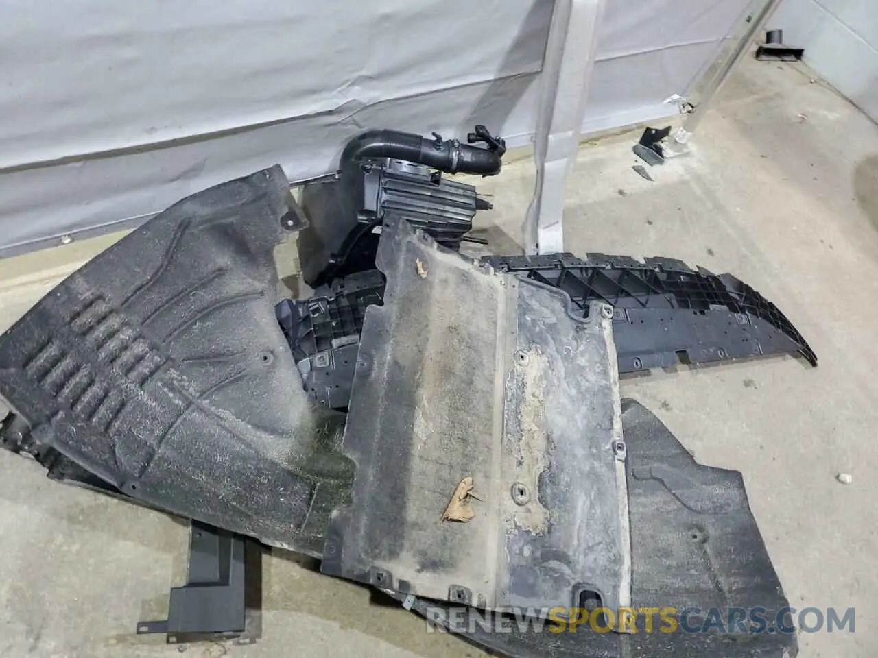 13 Photograph of a damaged car WA1AAAFY3M2007534 AUDI Q5 2021