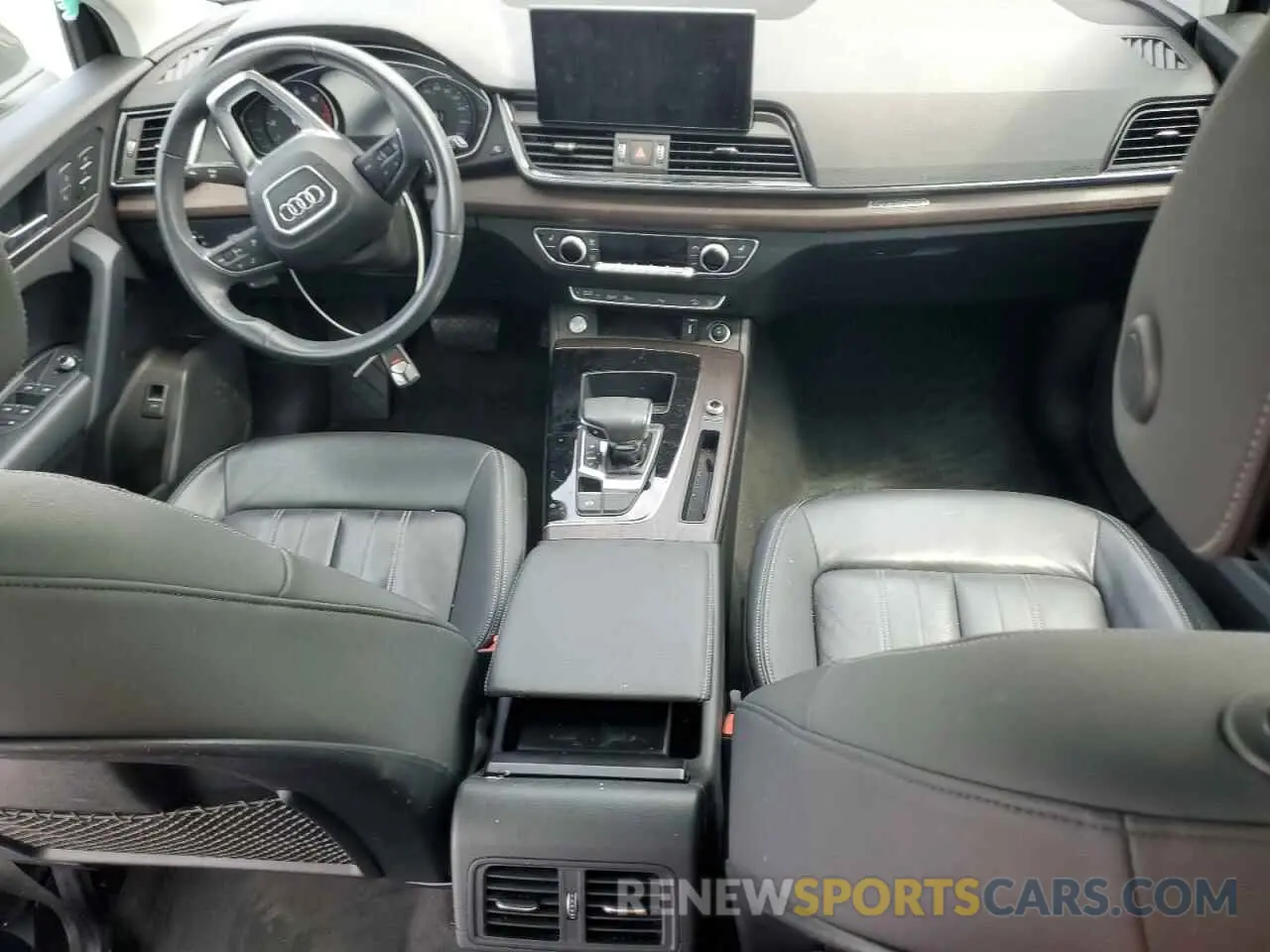 8 Photograph of a damaged car WA1AAAFY3M2113577 AUDI Q5 2021