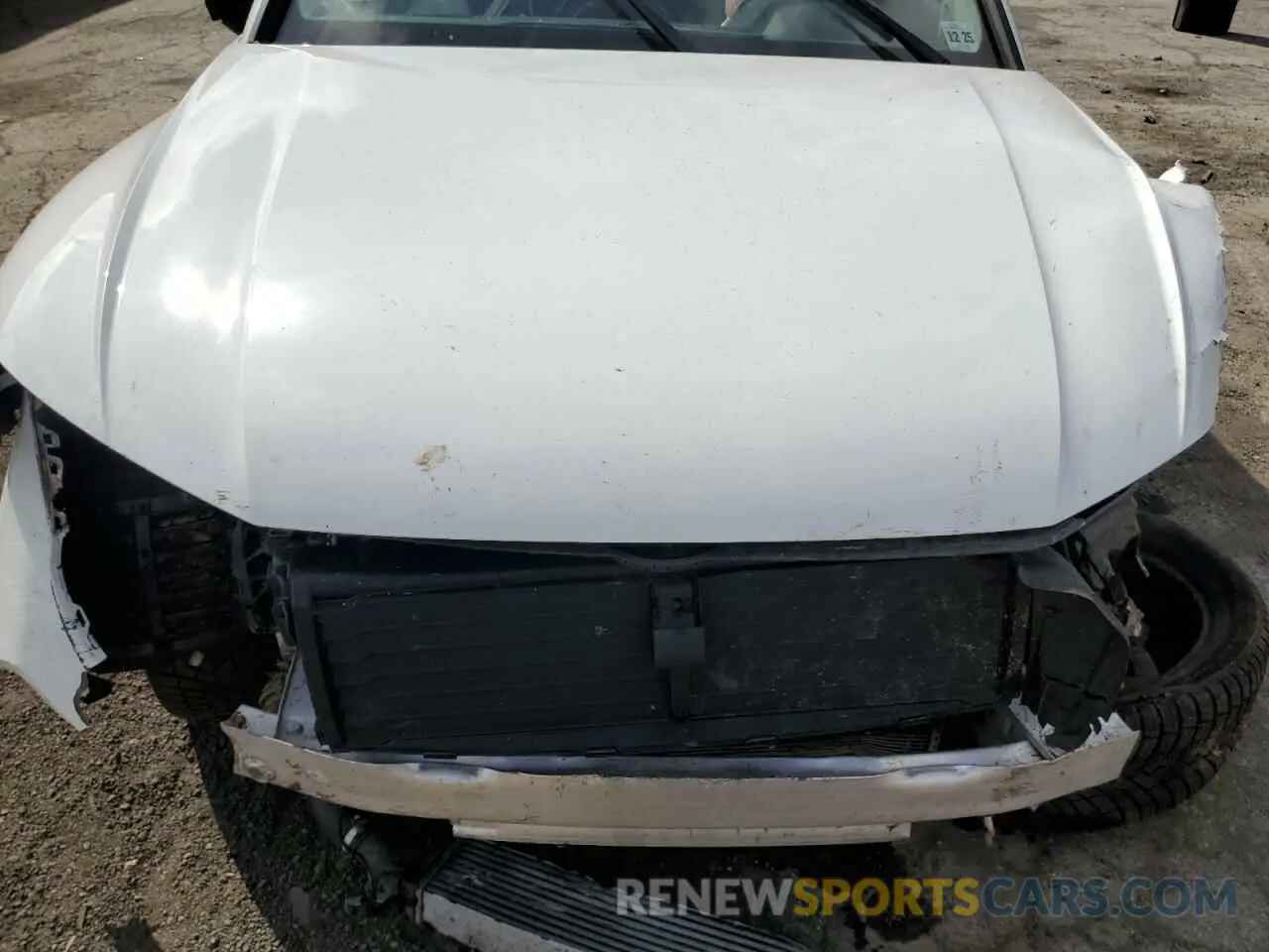12 Photograph of a damaged car WA1AAAFY4M2001967 AUDI Q5 2021
