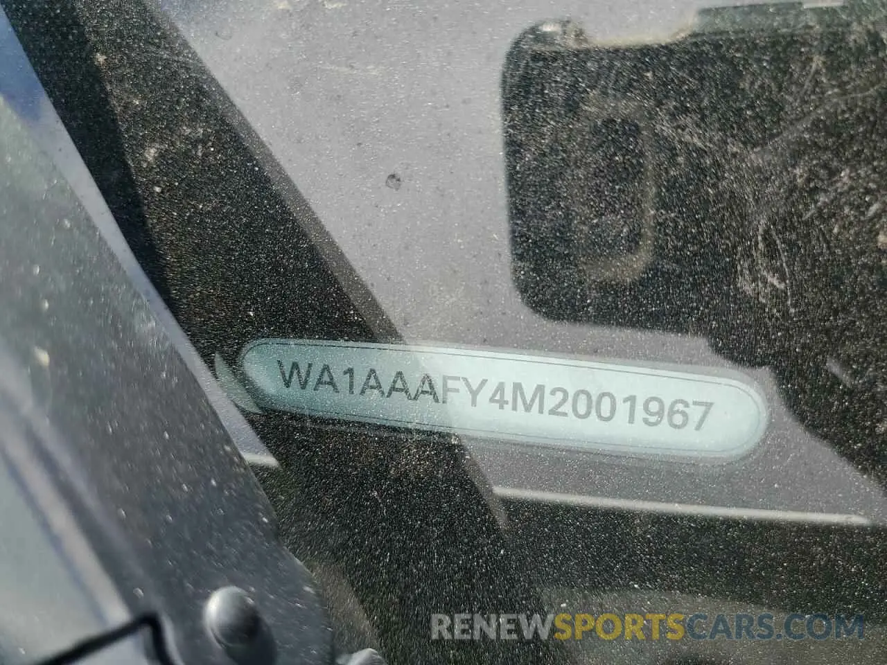 13 Photograph of a damaged car WA1AAAFY4M2001967 AUDI Q5 2021