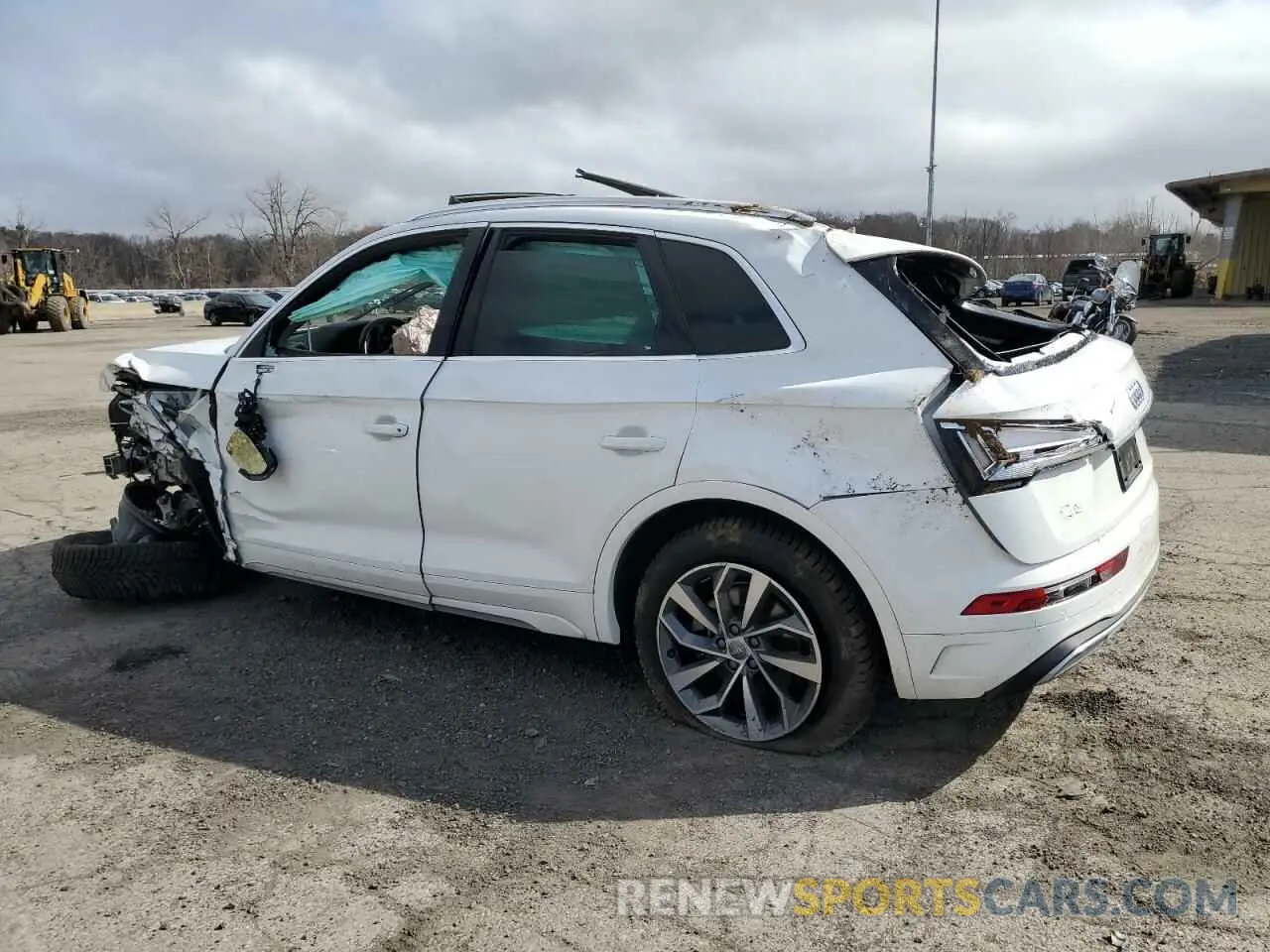 2 Photograph of a damaged car WA1AAAFY4M2001967 AUDI Q5 2021