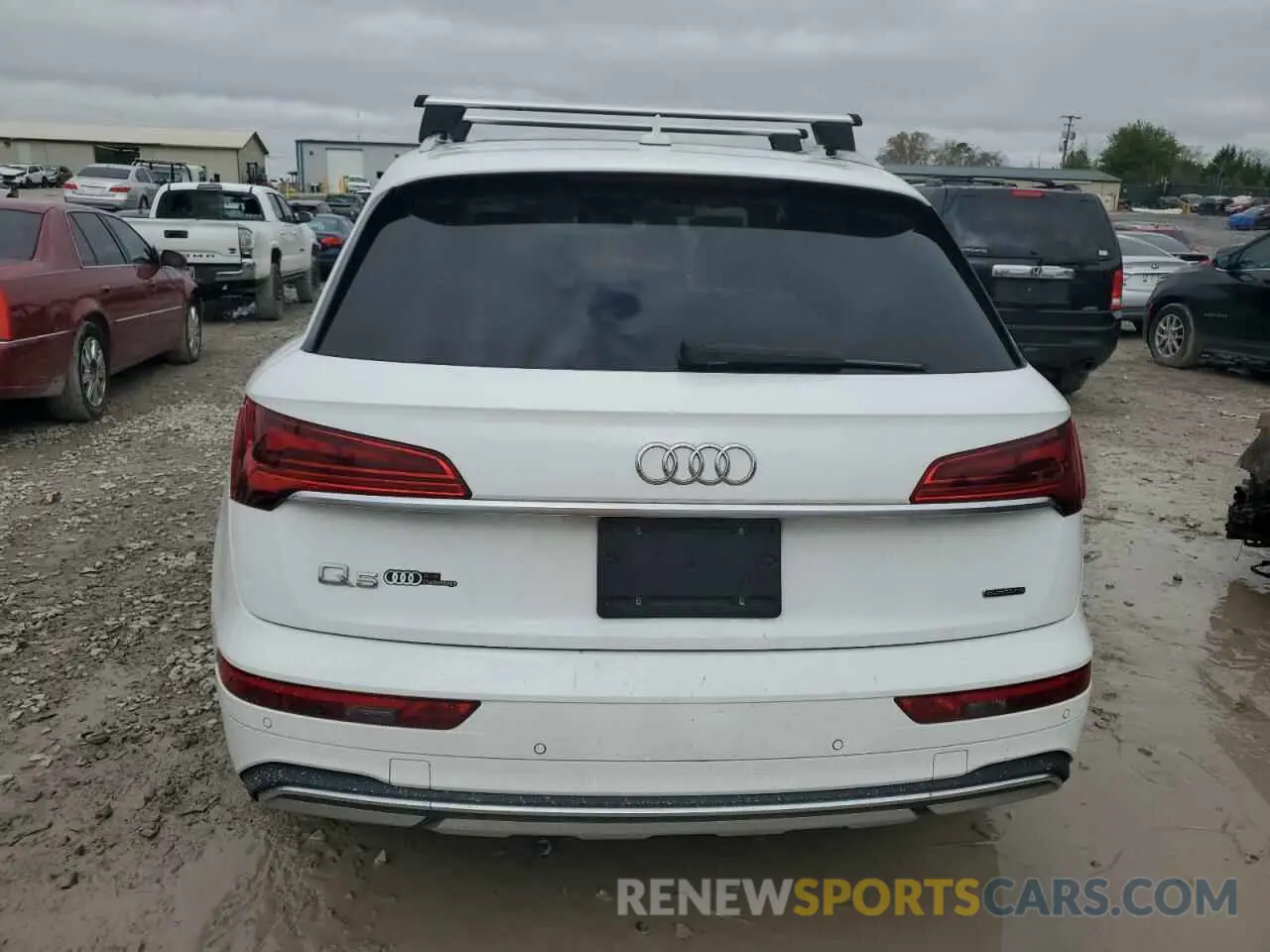 6 Photograph of a damaged car WA1AAAFY4M2003735 AUDI Q5 2021