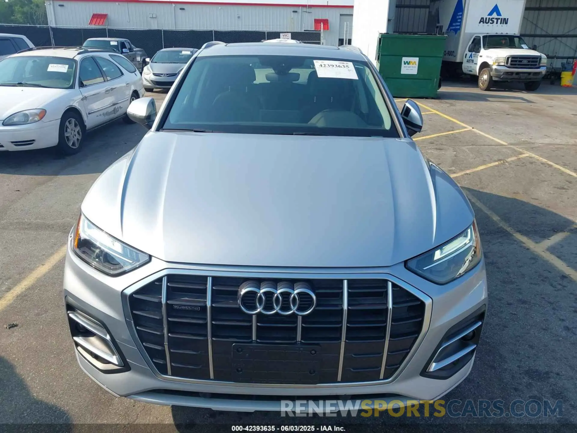 12 Photograph of a damaged car WA1AAAFY4M2004691 AUDI Q5 2021