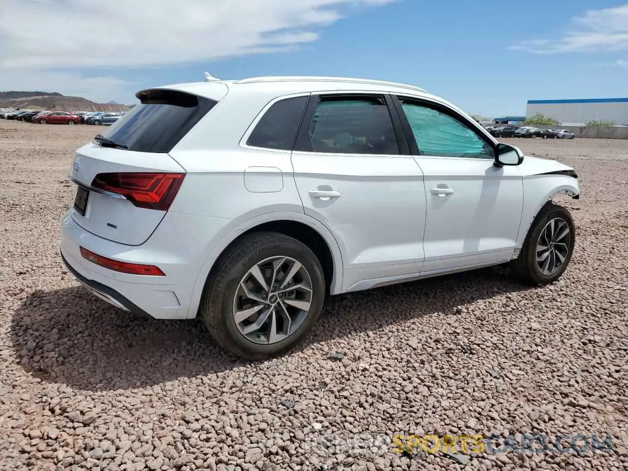 3 Photograph of a damaged car WA1AAAFY4M2032460 AUDI Q5 2021