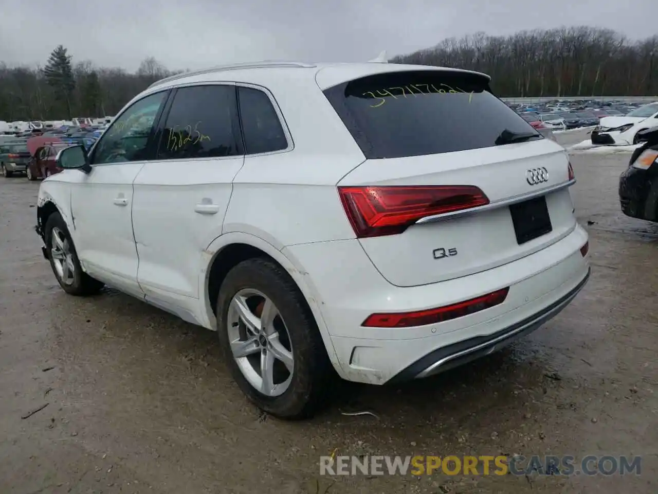 3 Photograph of a damaged car WA1AAAFY4M2107822 AUDI Q5 2021