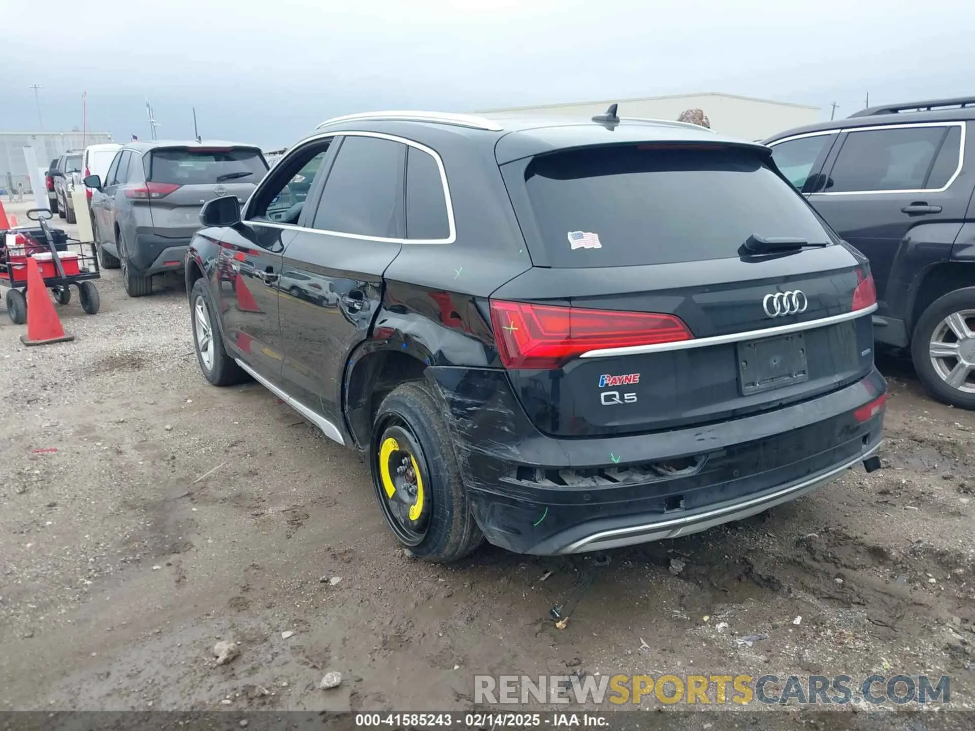 3 Photograph of a damaged car WA1AAAFY4M2115693 AUDI Q5 2021
