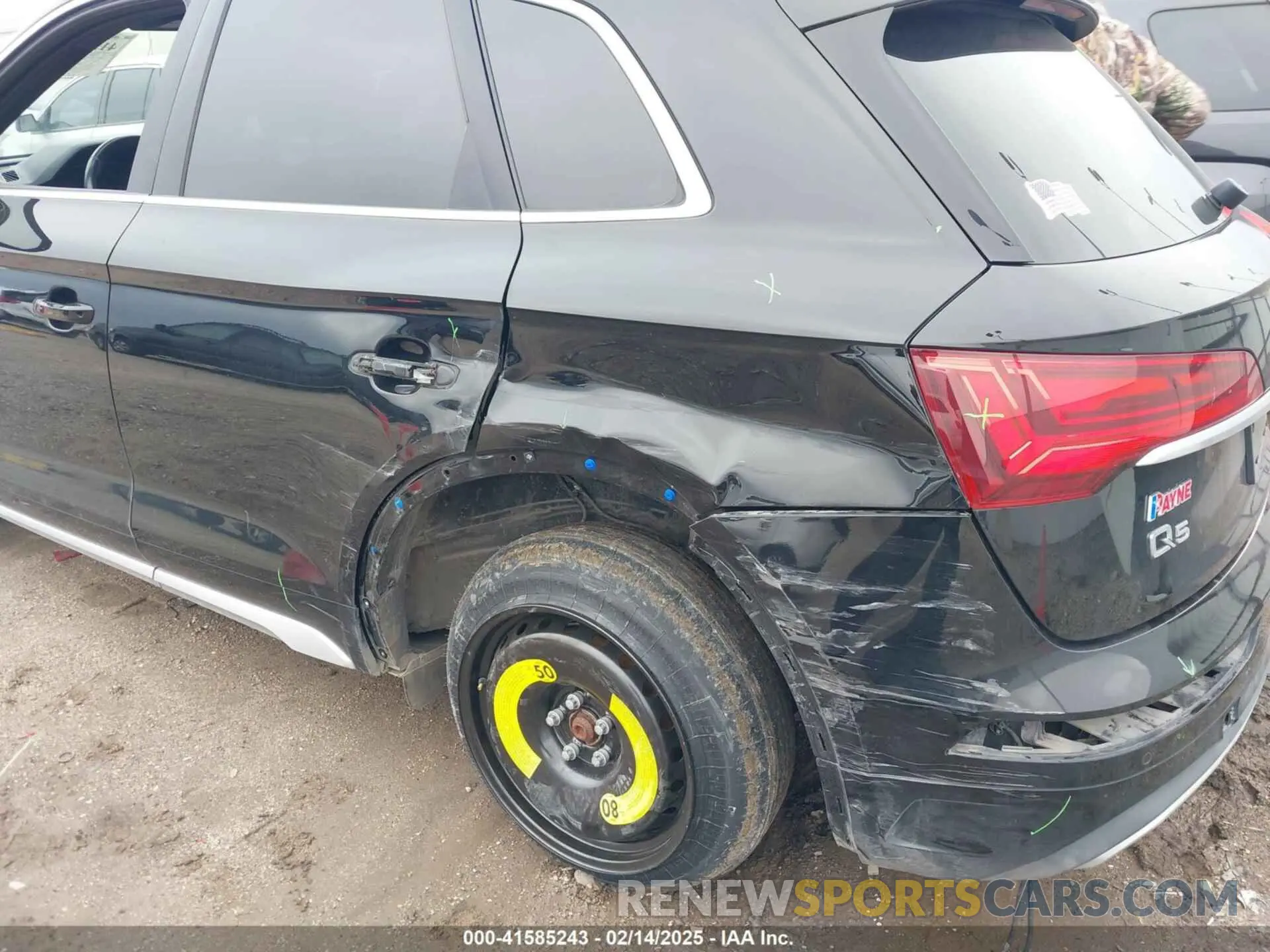 6 Photograph of a damaged car WA1AAAFY4M2115693 AUDI Q5 2021