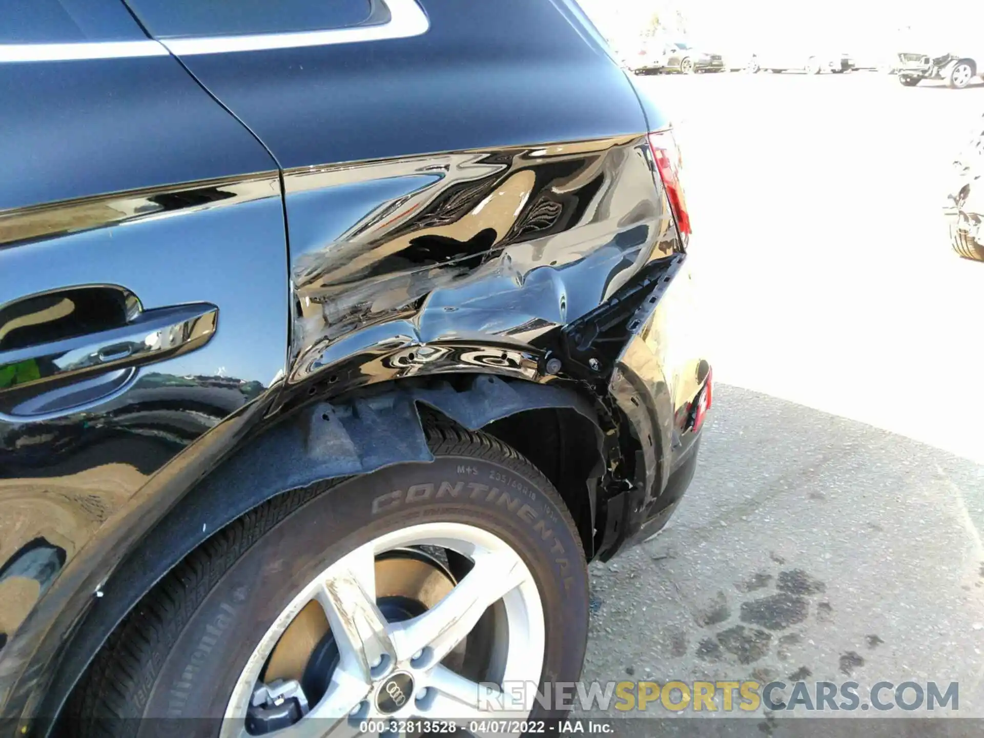 6 Photograph of a damaged car WA1AAAFY4M2125981 AUDI Q5 2021