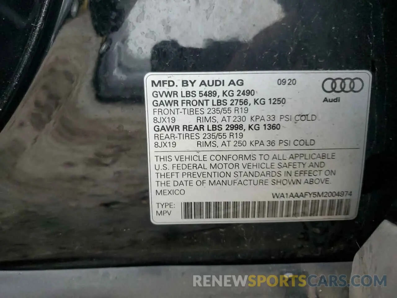 13 Photograph of a damaged car WA1AAAFY5M2004974 AUDI Q5 2021