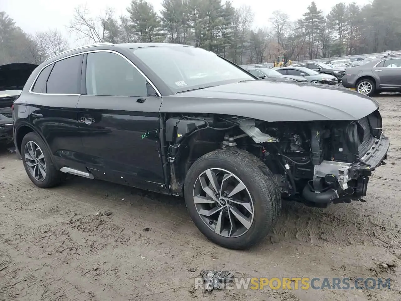 4 Photograph of a damaged car WA1AAAFY5M2004974 AUDI Q5 2021