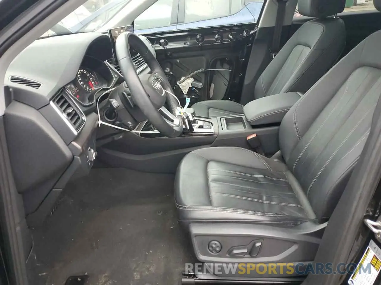 7 Photograph of a damaged car WA1AAAFY5M2004974 AUDI Q5 2021