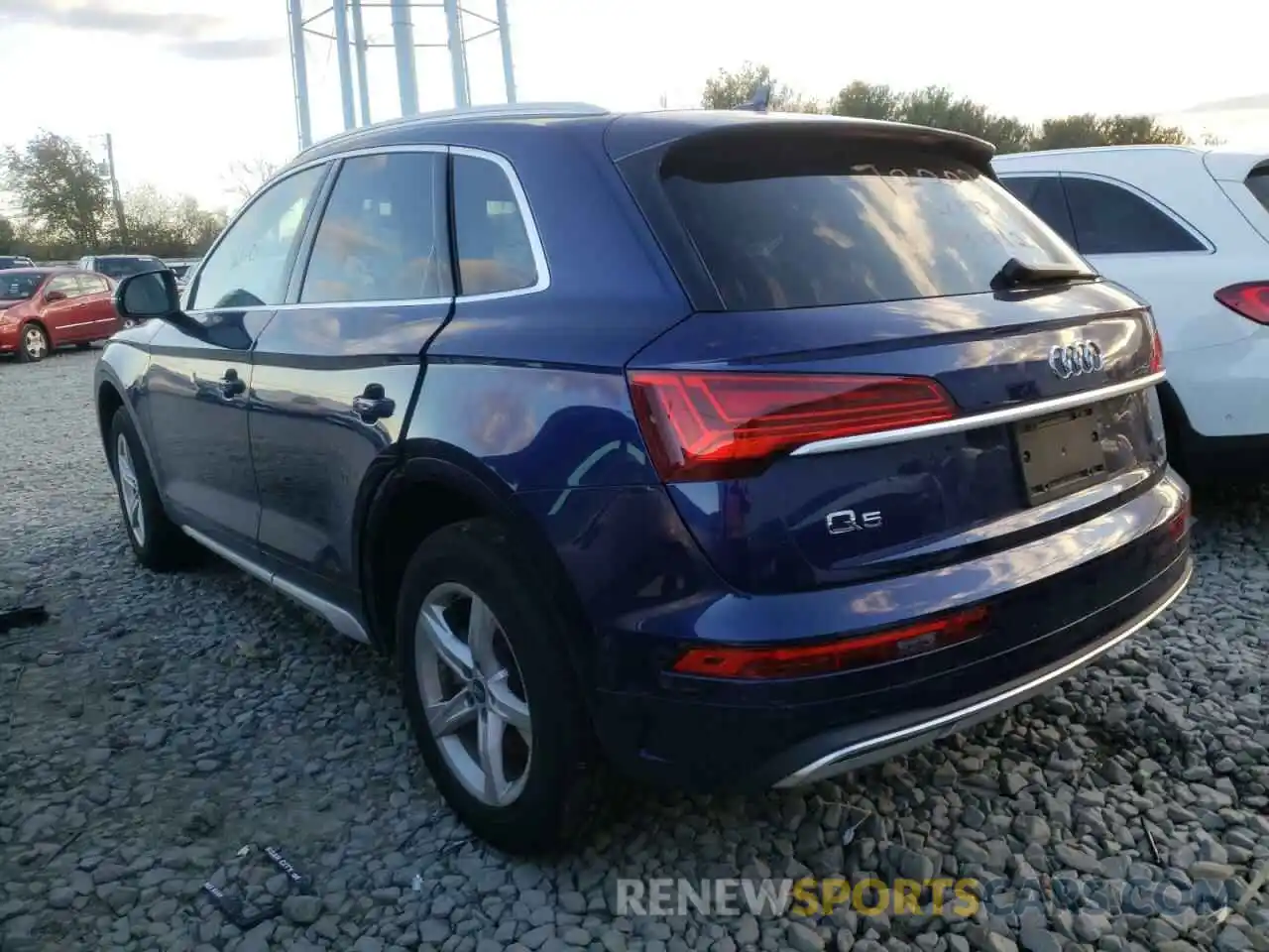 3 Photograph of a damaged car WA1AAAFY5M2051745 AUDI Q5 2021