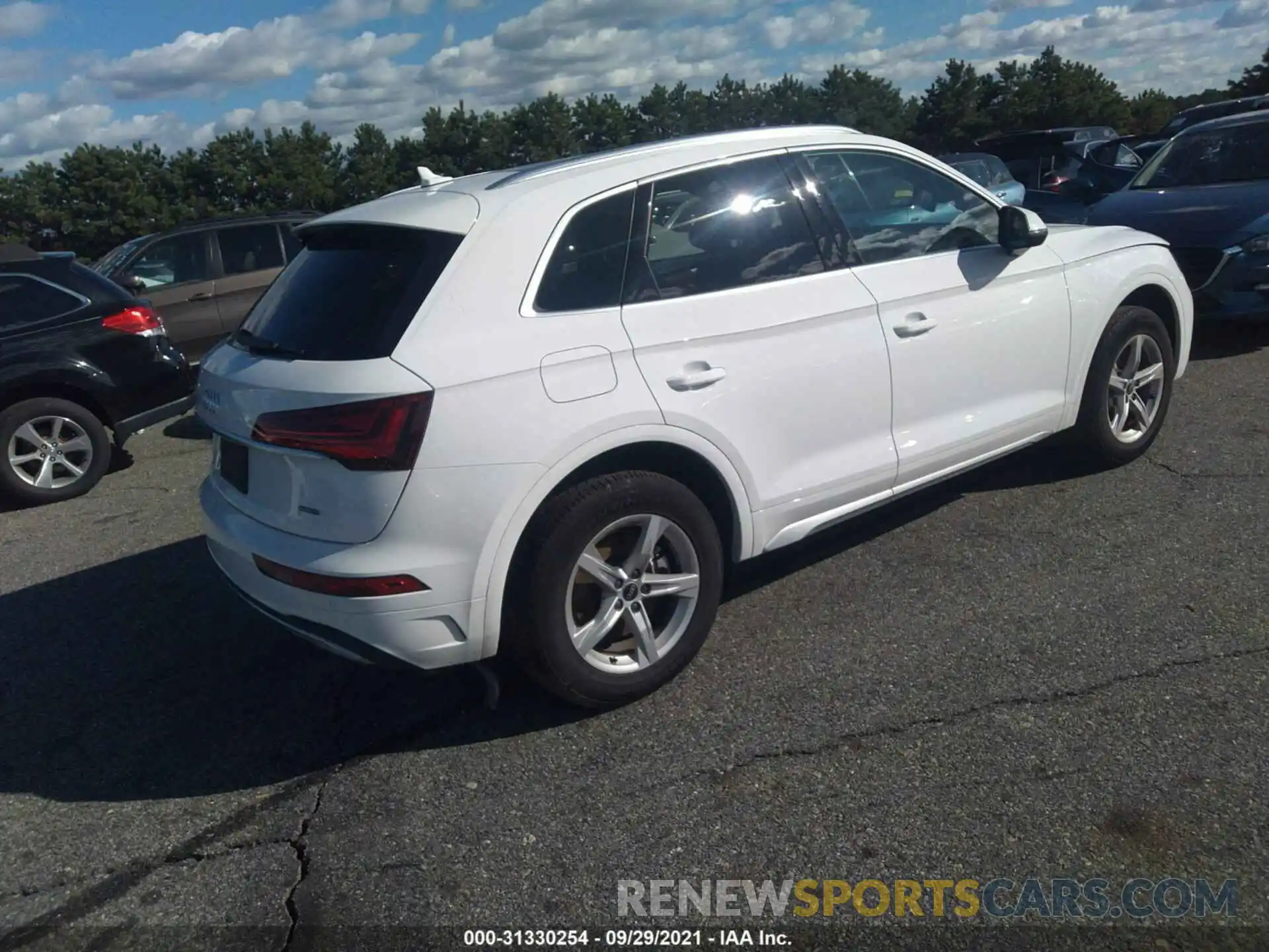 4 Photograph of a damaged car WA1AAAFY5M2073454 AUDI Q5 2021