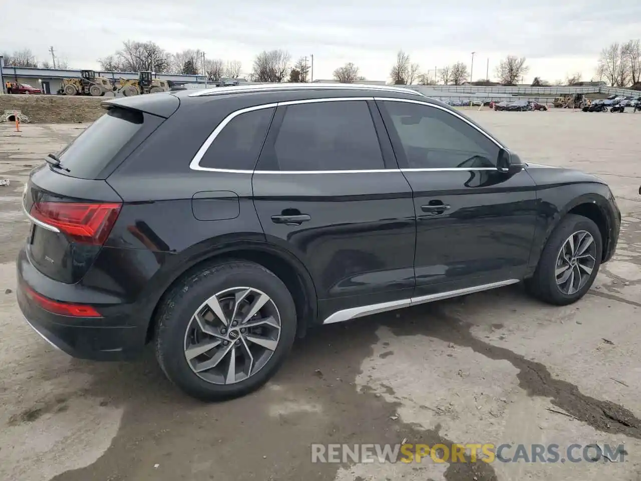 3 Photograph of a damaged car WA1AAAFY6M2008659 AUDI Q5 2021