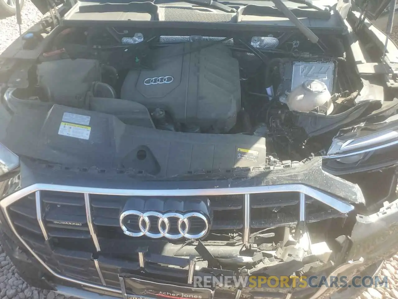 12 Photograph of a damaged car WA1AAAFY6M2010430 AUDI Q5 2021