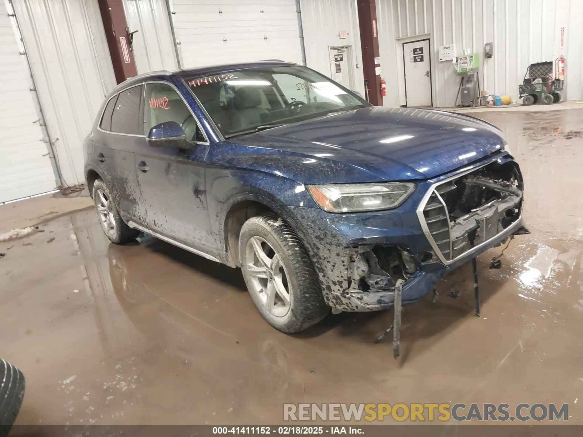 1 Photograph of a damaged car WA1AAAFY6M2053391 AUDI Q5 2021