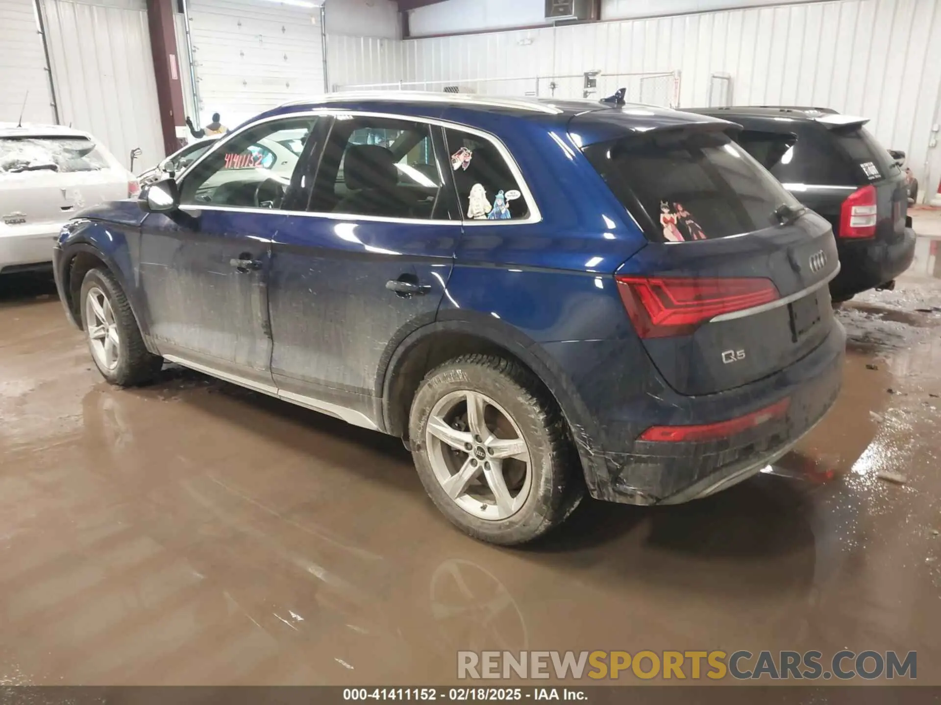 3 Photograph of a damaged car WA1AAAFY6M2053391 AUDI Q5 2021