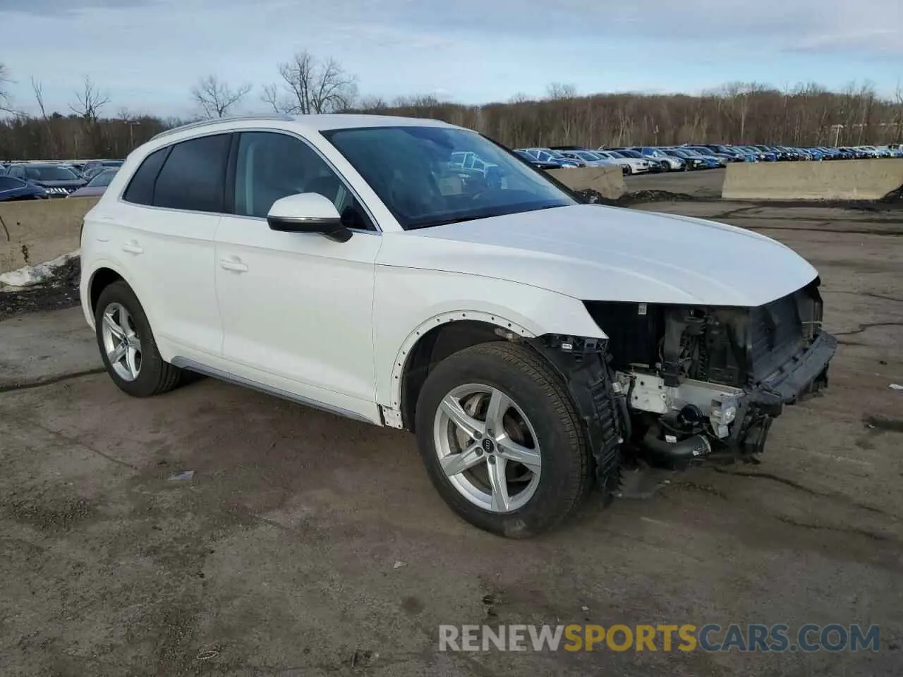 4 Photograph of a damaged car WA1AAAFY6M2111385 AUDI Q5 2021