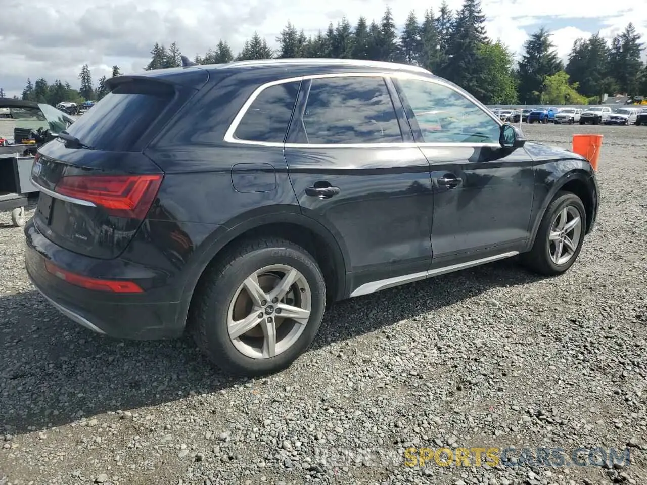 3 Photograph of a damaged car WA1AAAFY7M2003373 AUDI Q5 2021