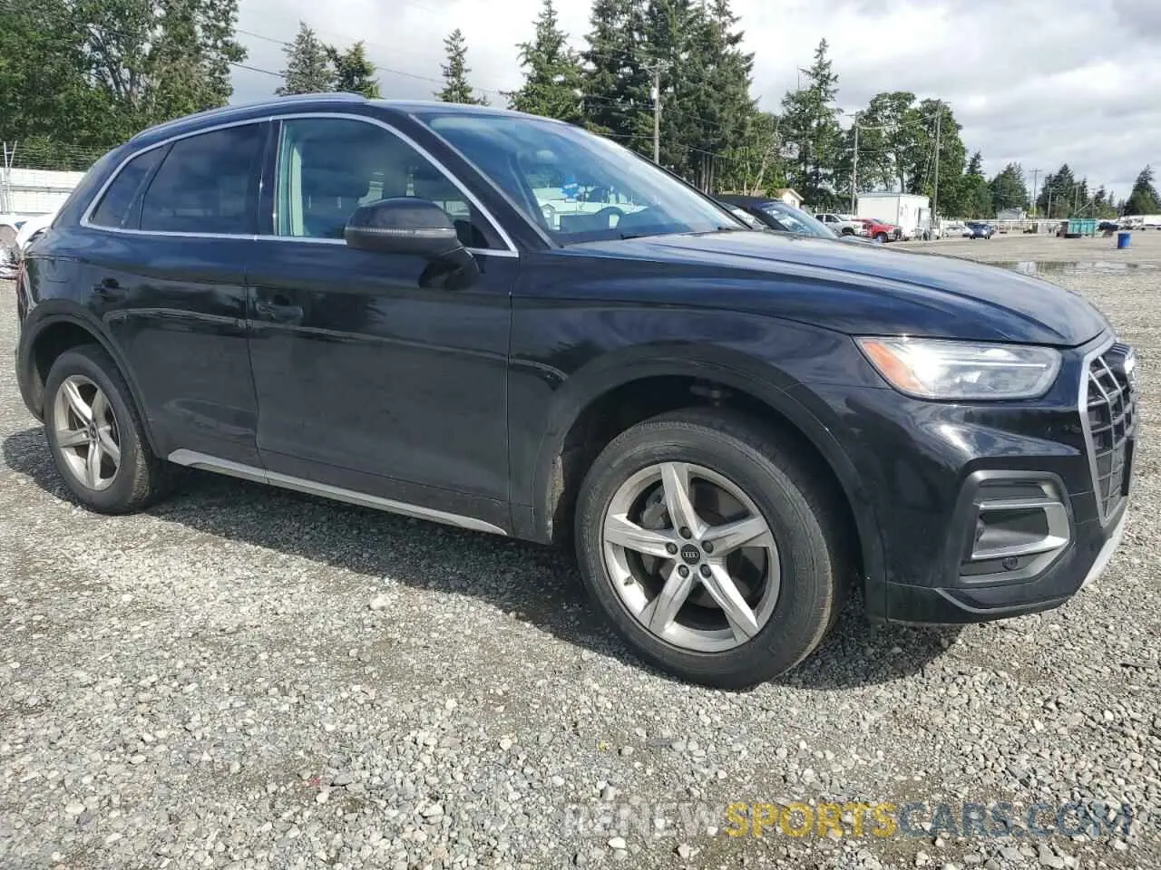 4 Photograph of a damaged car WA1AAAFY7M2003373 AUDI Q5 2021