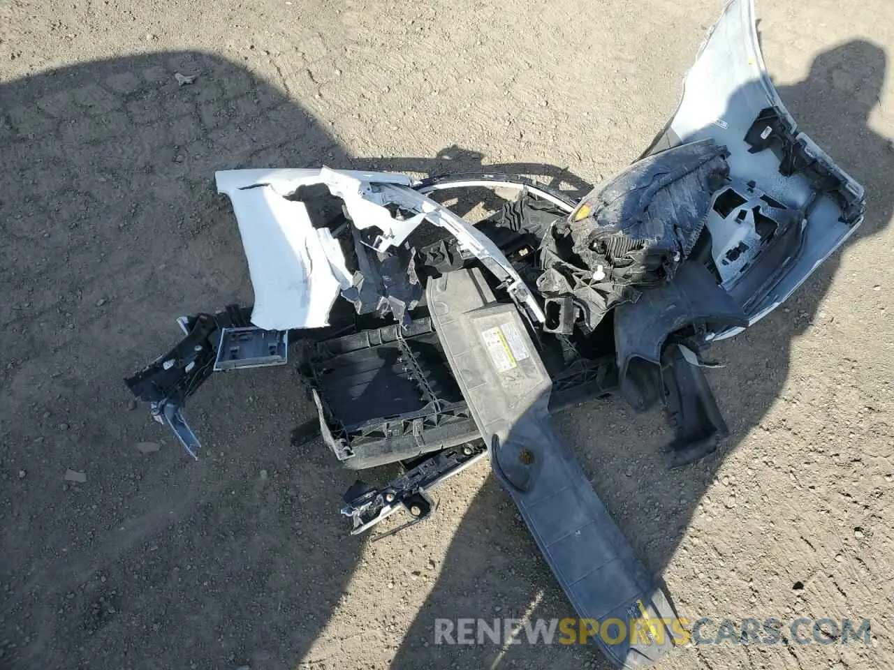 12 Photograph of a damaged car WA1AAAFY7M2097397 AUDI Q5 2021