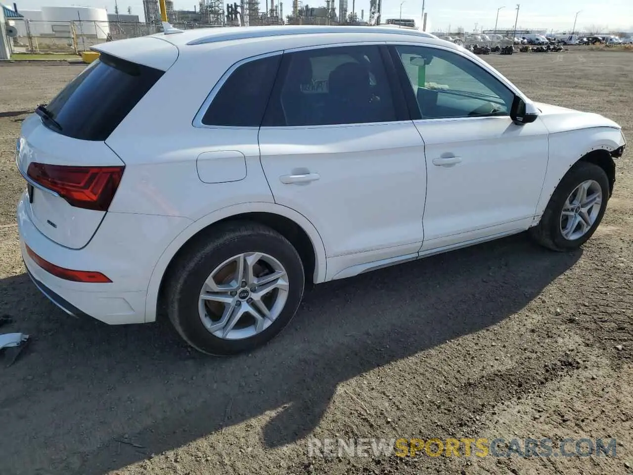 3 Photograph of a damaged car WA1AAAFY7M2097397 AUDI Q5 2021