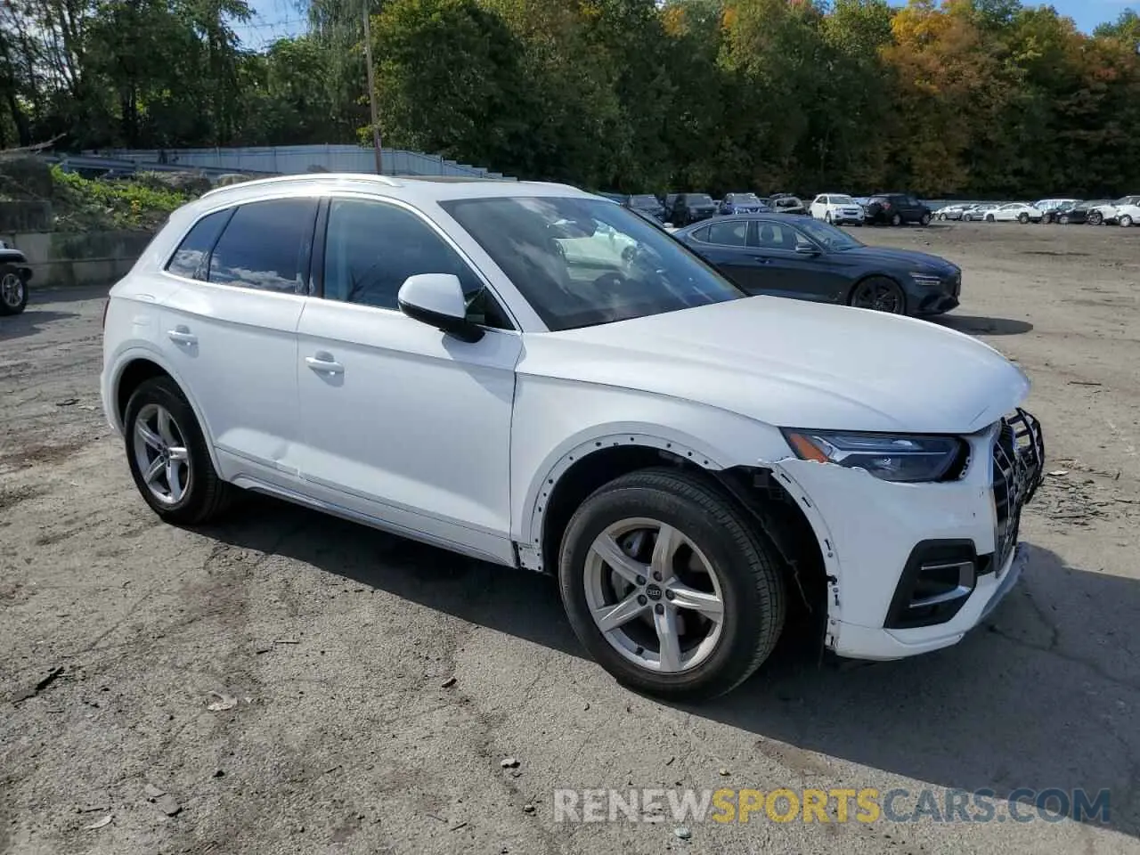 4 Photograph of a damaged car WA1AAAFY7M2125960 AUDI Q5 2021