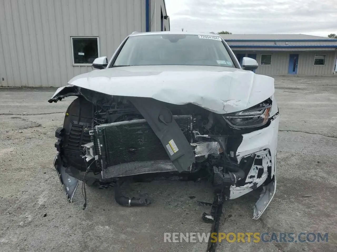 5 Photograph of a damaged car WA1AAAFY7M2132777 AUDI Q5 2021