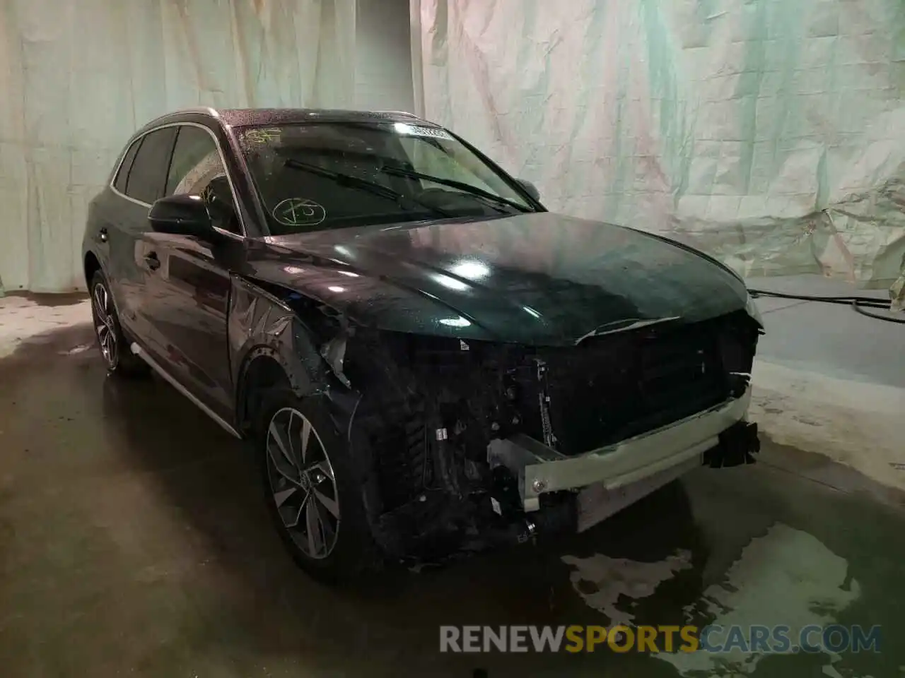 1 Photograph of a damaged car WA1AAAFY8M2002104 AUDI Q5 2021