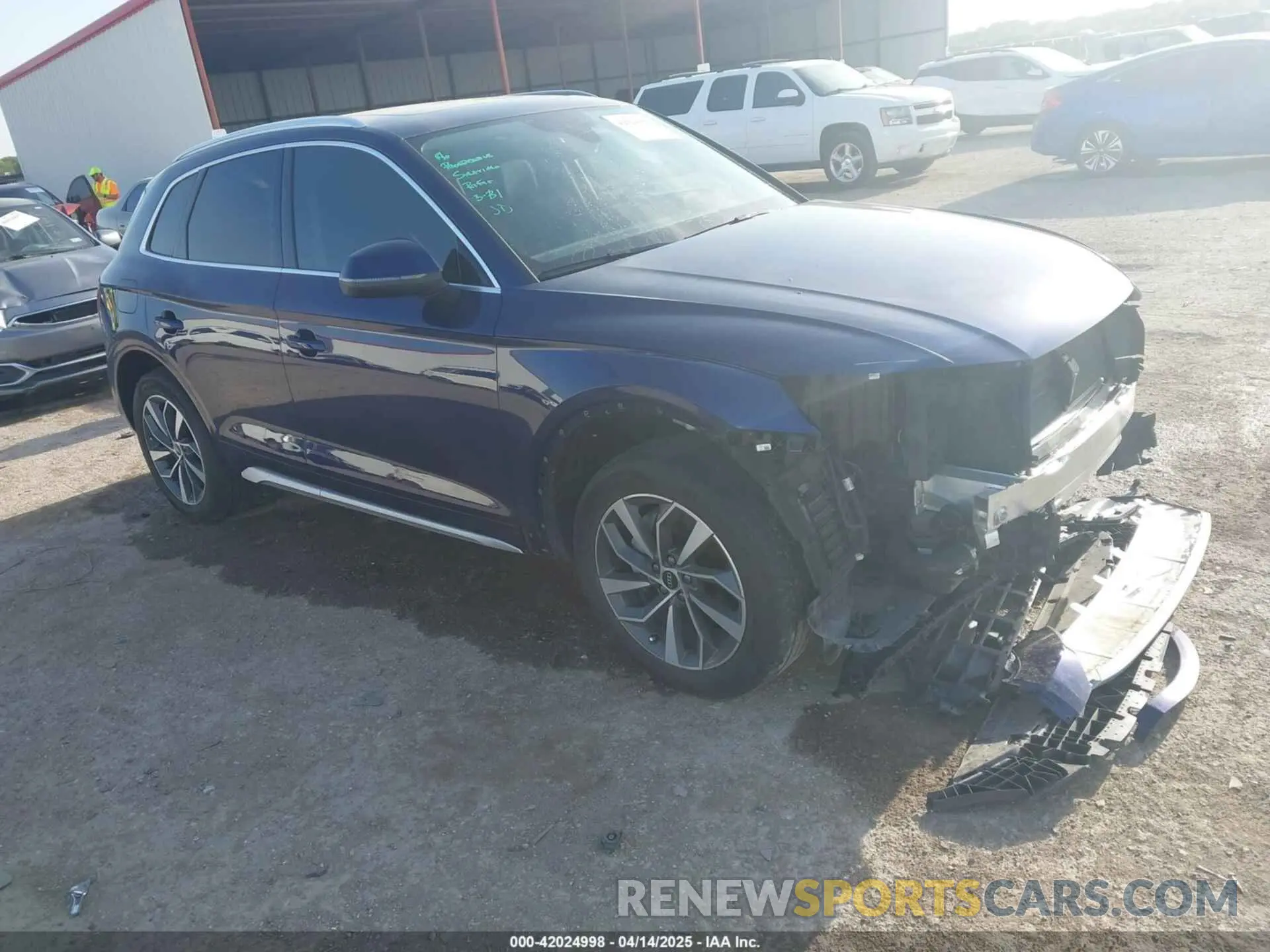 1 Photograph of a damaged car WA1AAAFY8M2074985 AUDI Q5 2021
