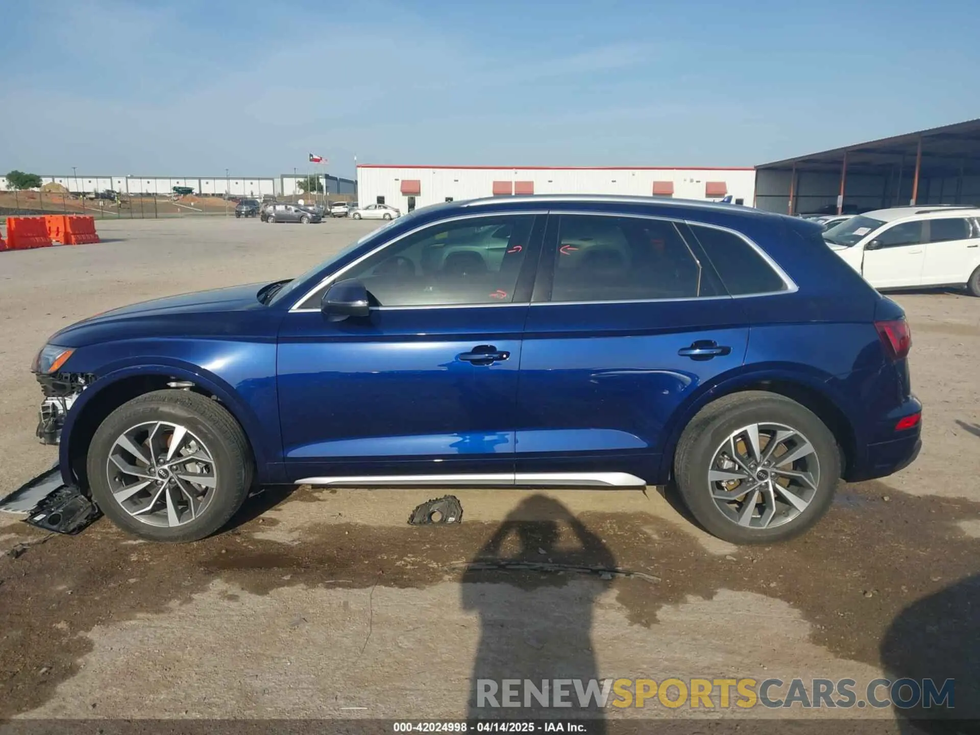 15 Photograph of a damaged car WA1AAAFY8M2074985 AUDI Q5 2021