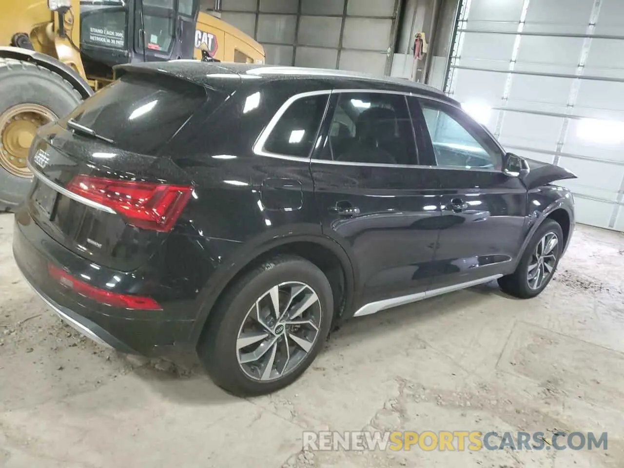 3 Photograph of a damaged car WA1AAAFY8M2075490 AUDI Q5 2021