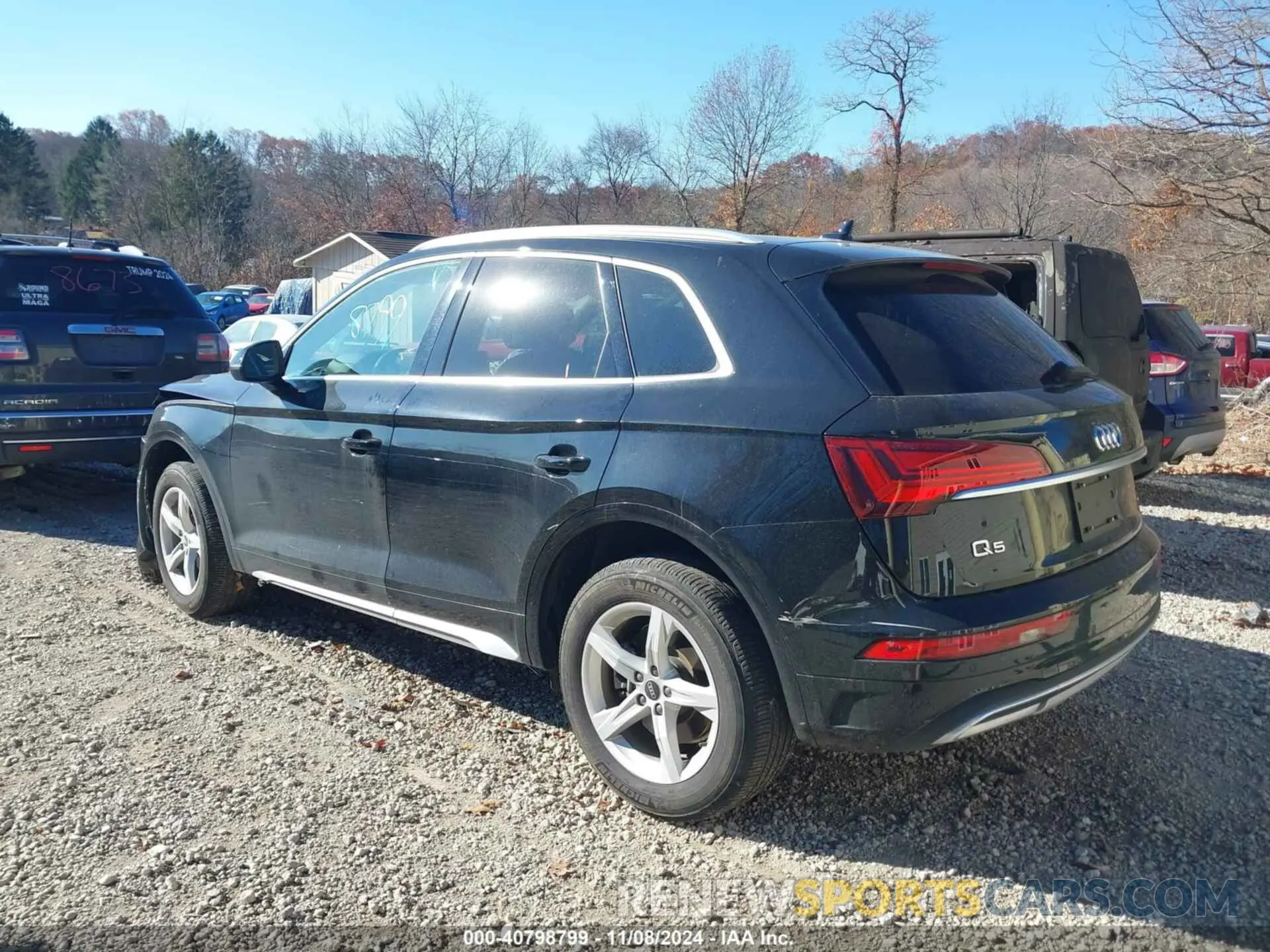 3 Photograph of a damaged car WA1AAAFY9M2008378 AUDI Q5 2021