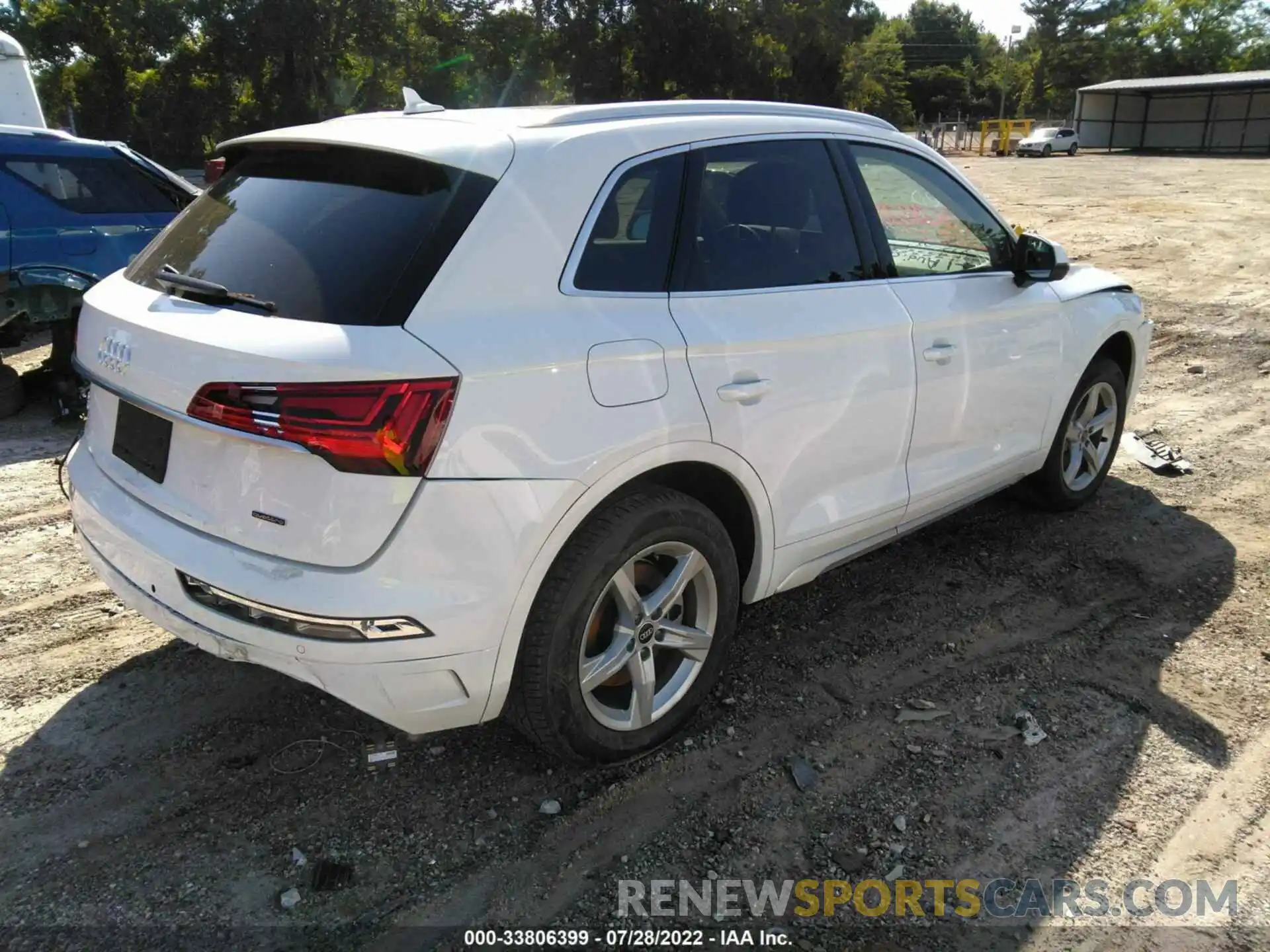 4 Photograph of a damaged car WA1AAAFY9M2058892 AUDI Q5 2021