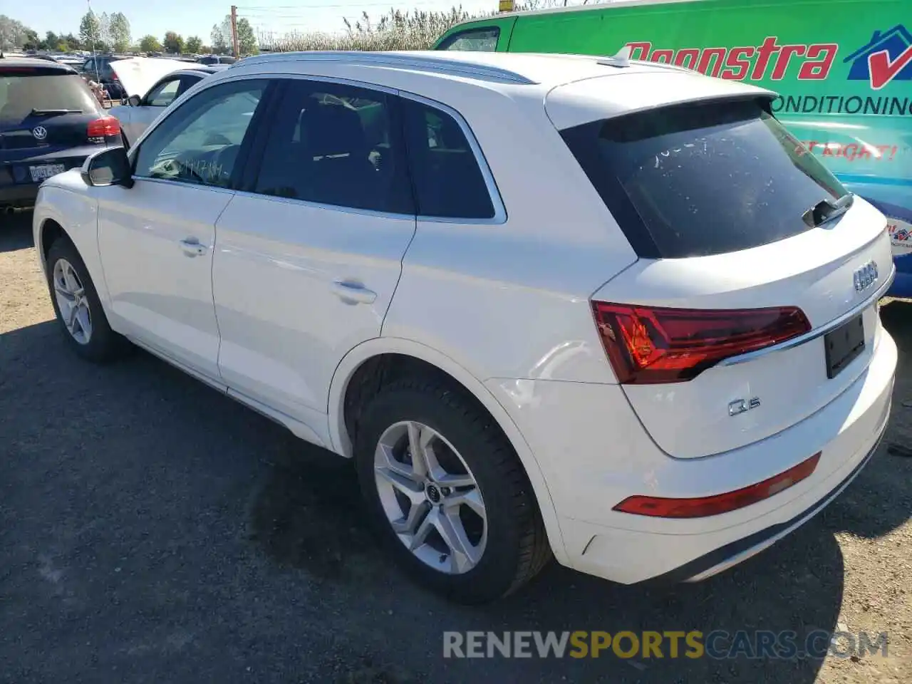 3 Photograph of a damaged car WA1AAAFY9M2095344 AUDI Q5 2021