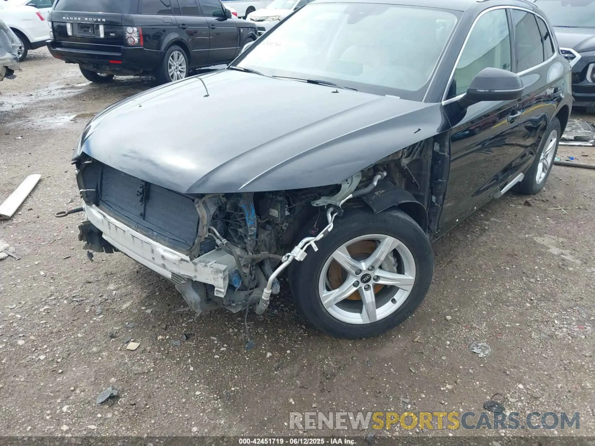 6 Photograph of a damaged car WA1AAAFYXM2004808 AUDI Q5 2021