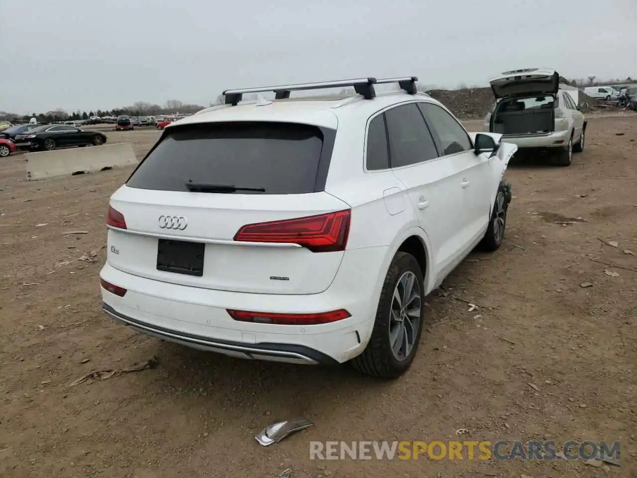 4 Photograph of a damaged car WA1AAAFYXM2033841 AUDI Q5 2021