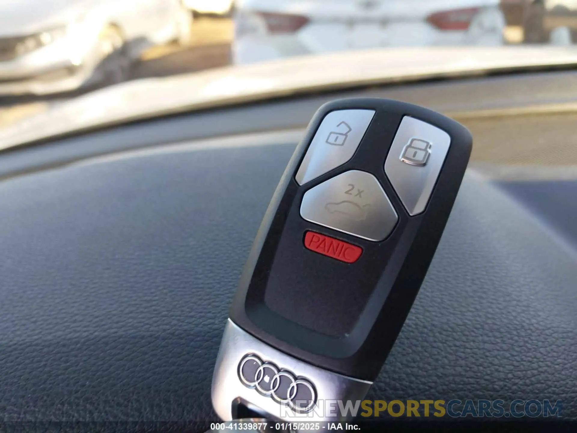 11 Photograph of a damaged car WA1BAAFY0M2013652 AUDI Q5 2021