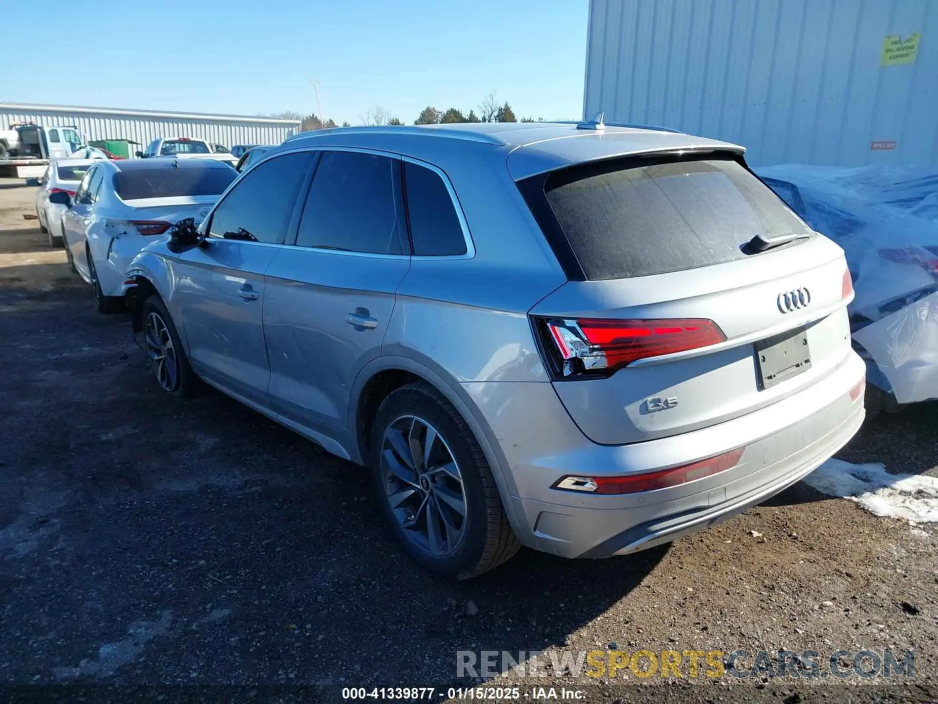 3 Photograph of a damaged car WA1BAAFY0M2013652 AUDI Q5 2021