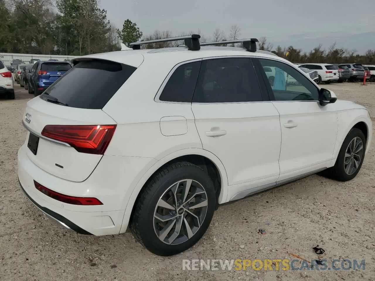 3 Photograph of a damaged car WA1BAAFY0M2016664 AUDI Q5 2021