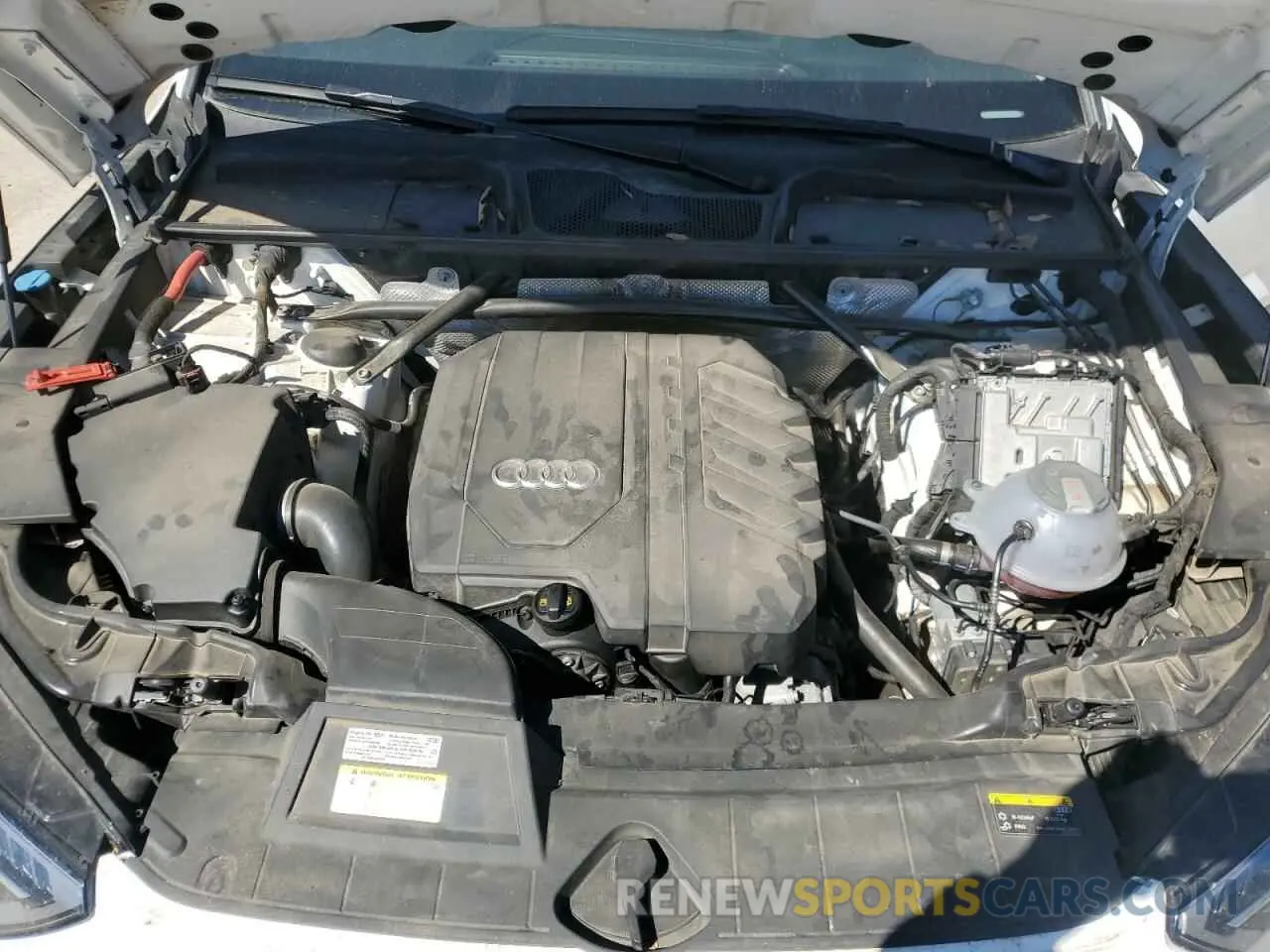 12 Photograph of a damaged car WA1BAAFY0M2018706 AUDI Q5 2021