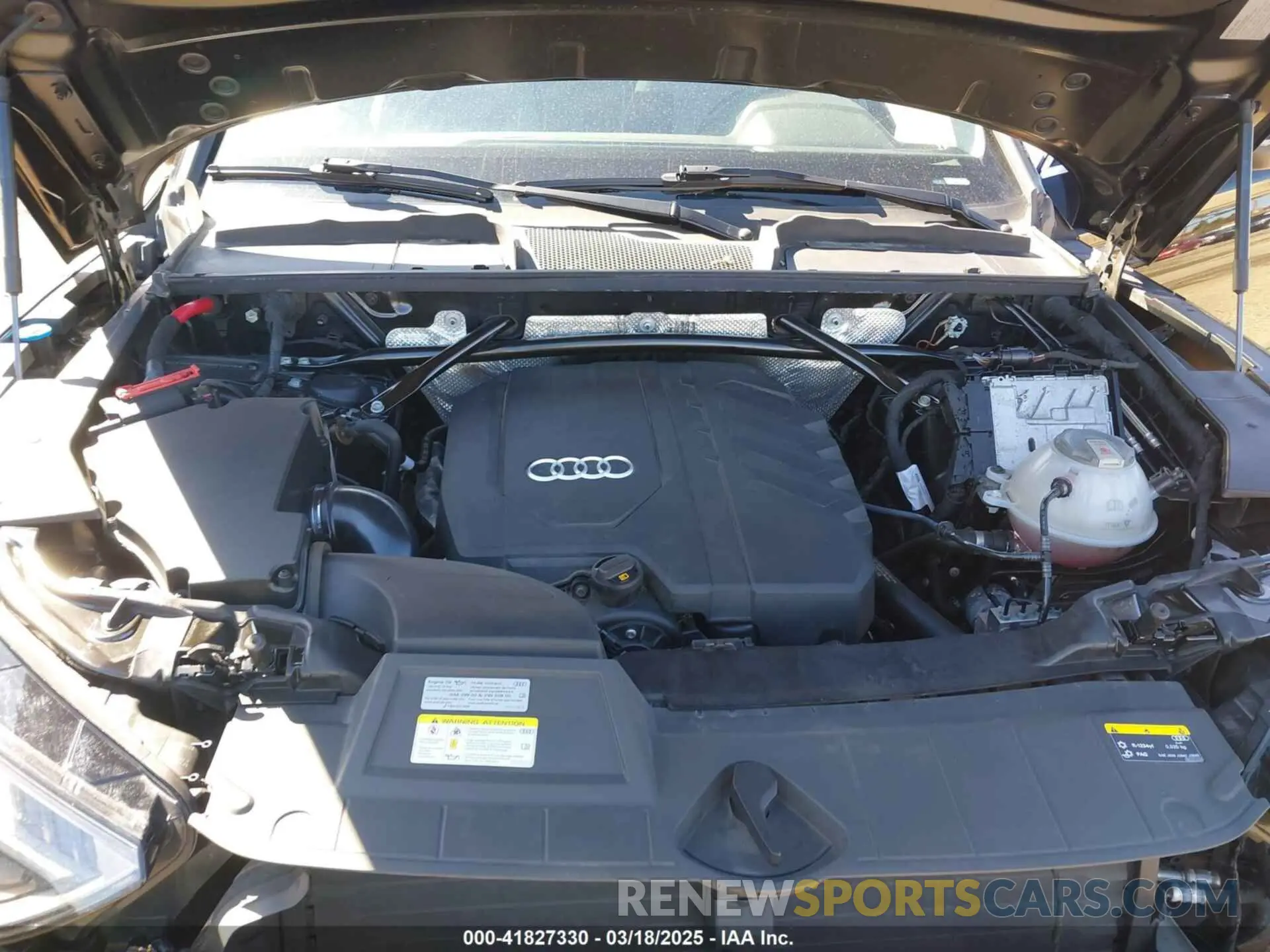 10 Photograph of a damaged car WA1BAAFY0M2018978 AUDI Q5 2021