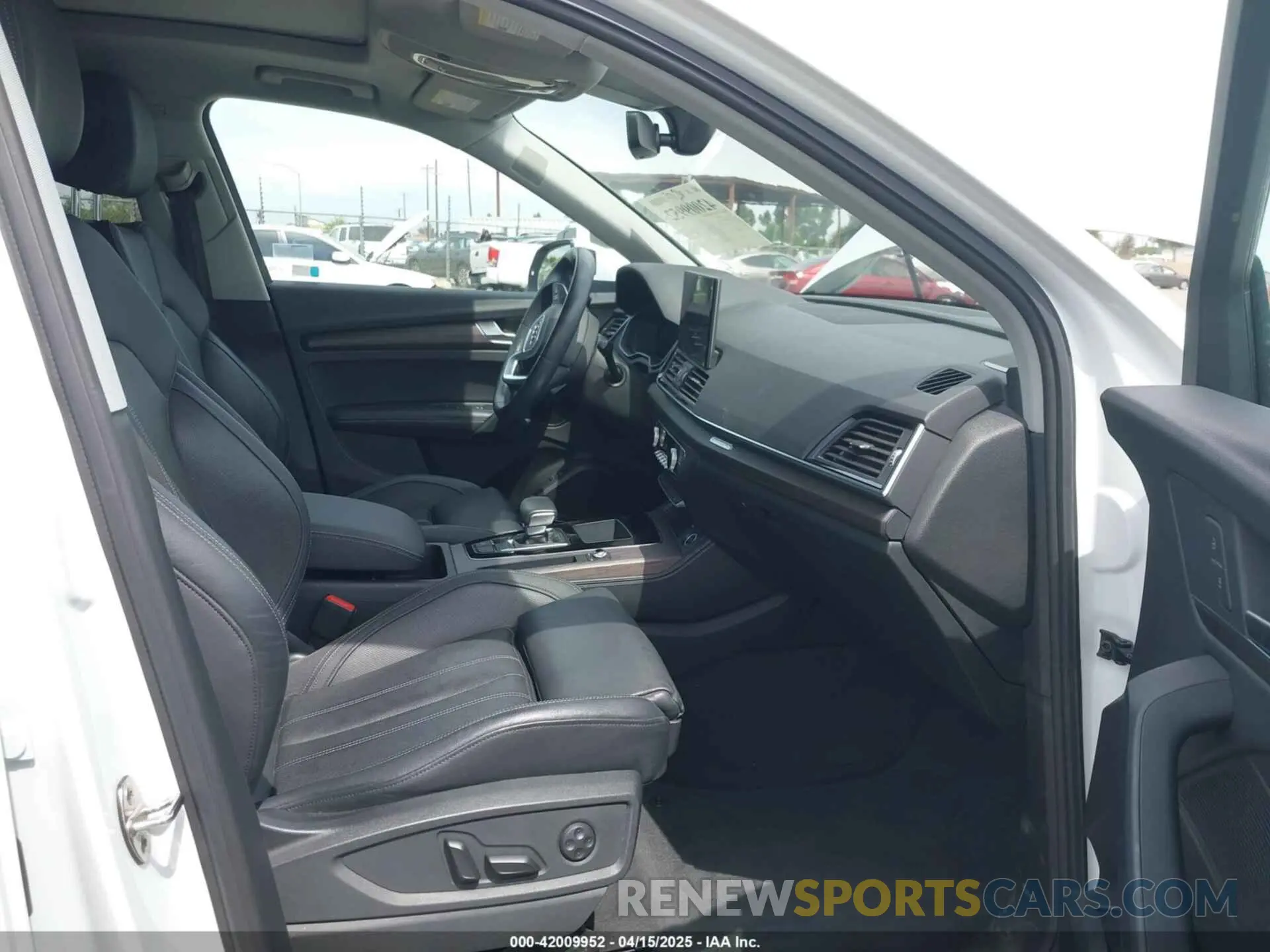 5 Photograph of a damaged car WA1BAAFY0M2069879 AUDI Q5 2021
